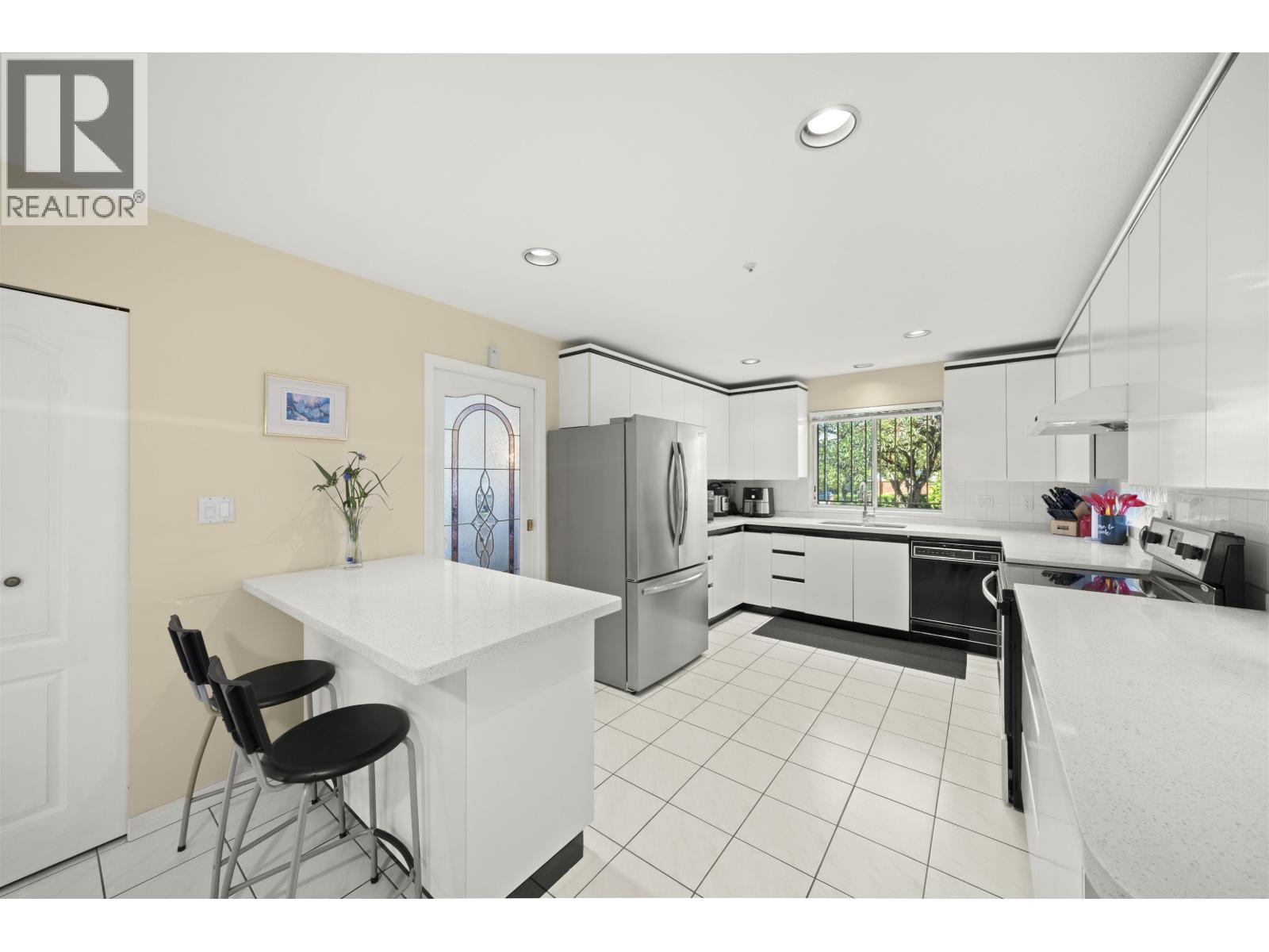 3838 Penticton Street Property Photo 8