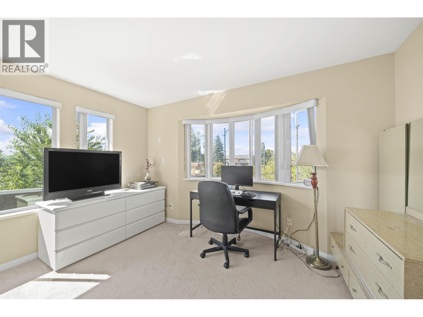 3838 Penticton Street Property Photo 20