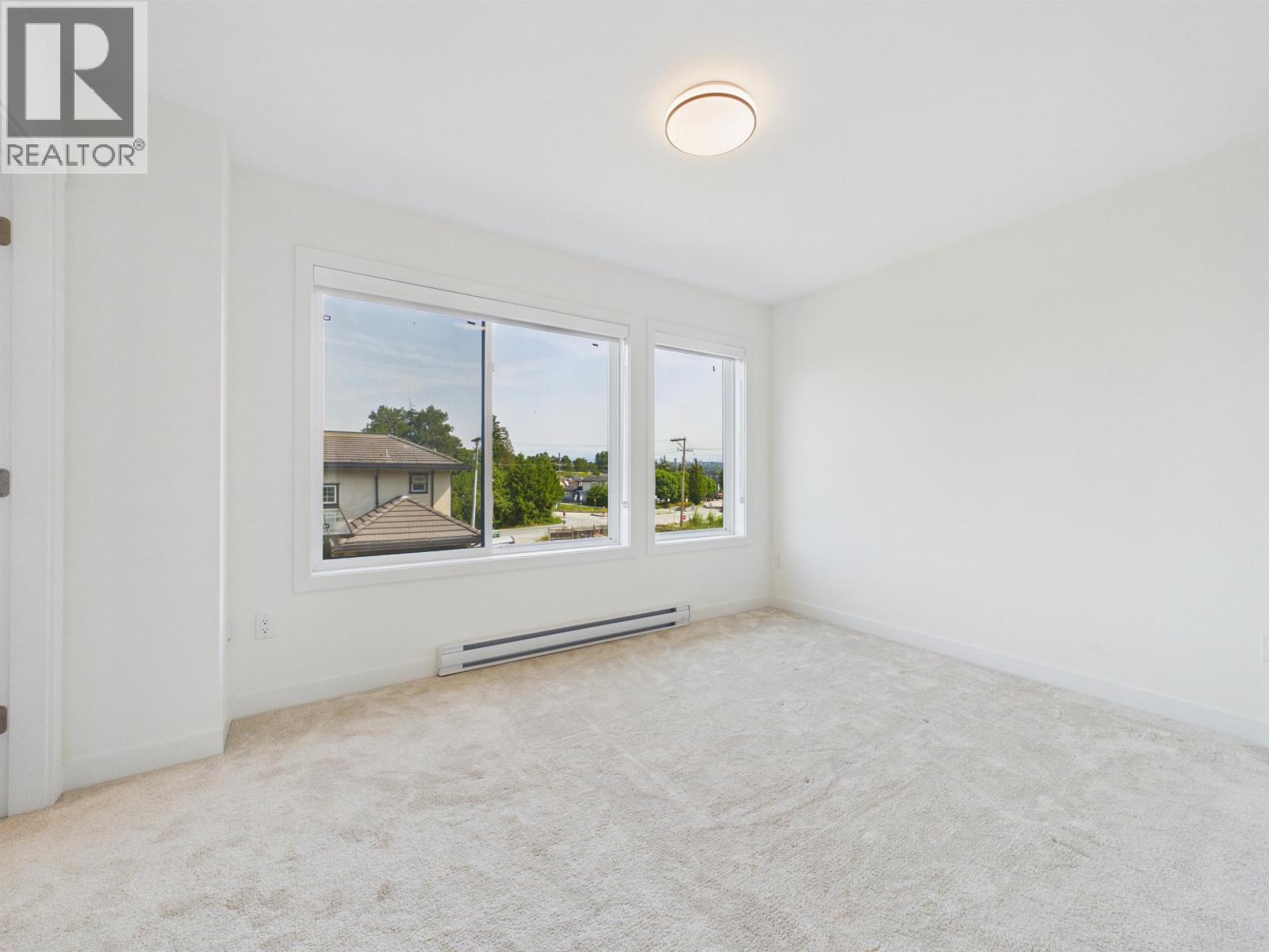 96 4337 Boundary Road Property Photo 12
