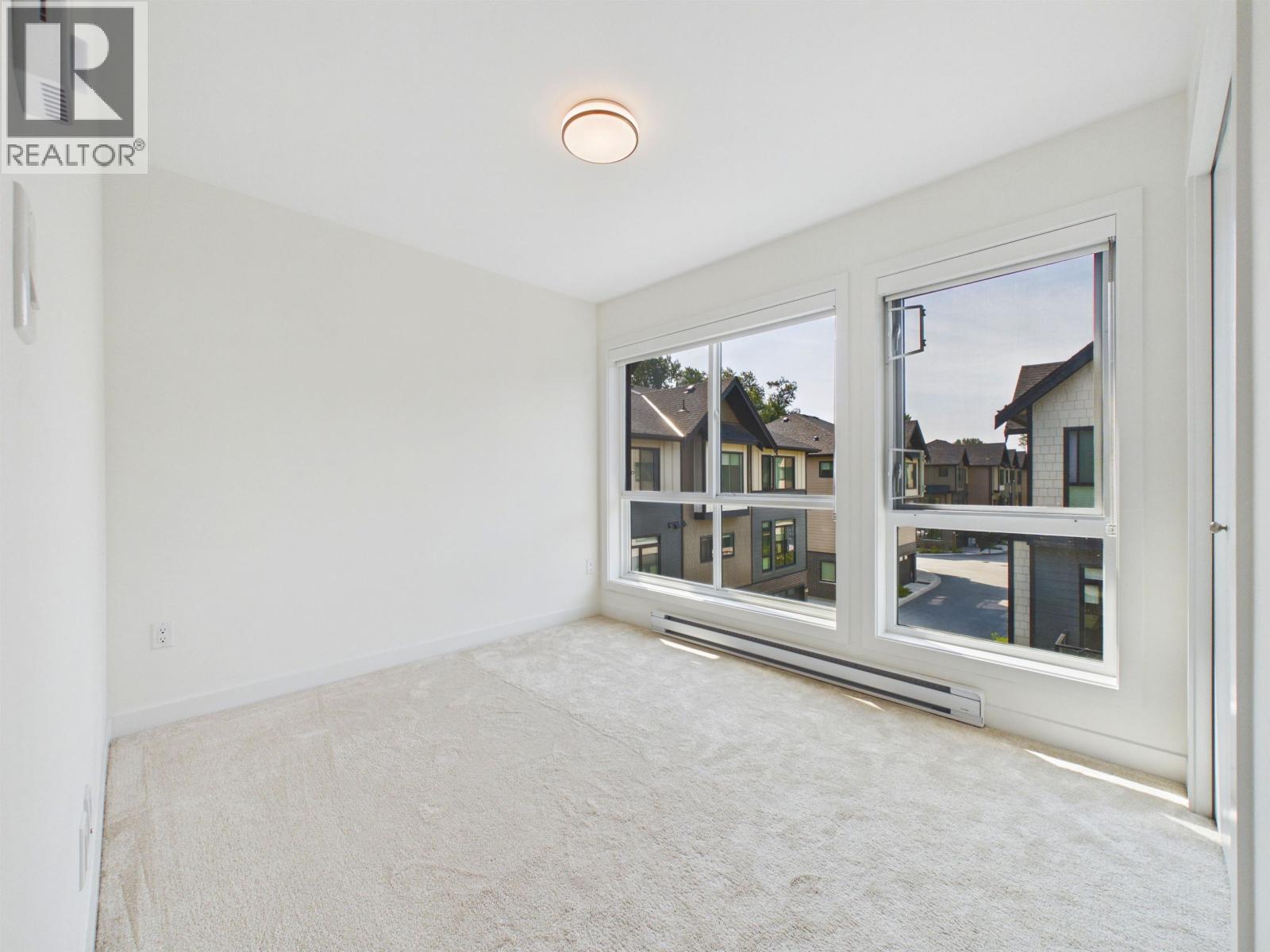 96 4337 Boundary Road Property Photo 15