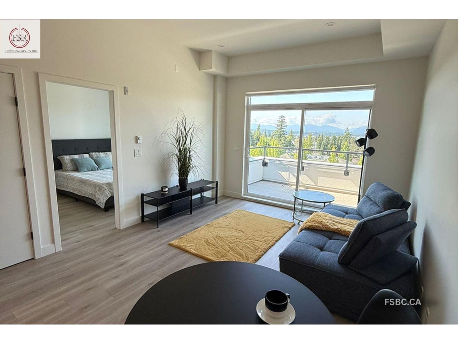 2620 152 Street Property Photo 6