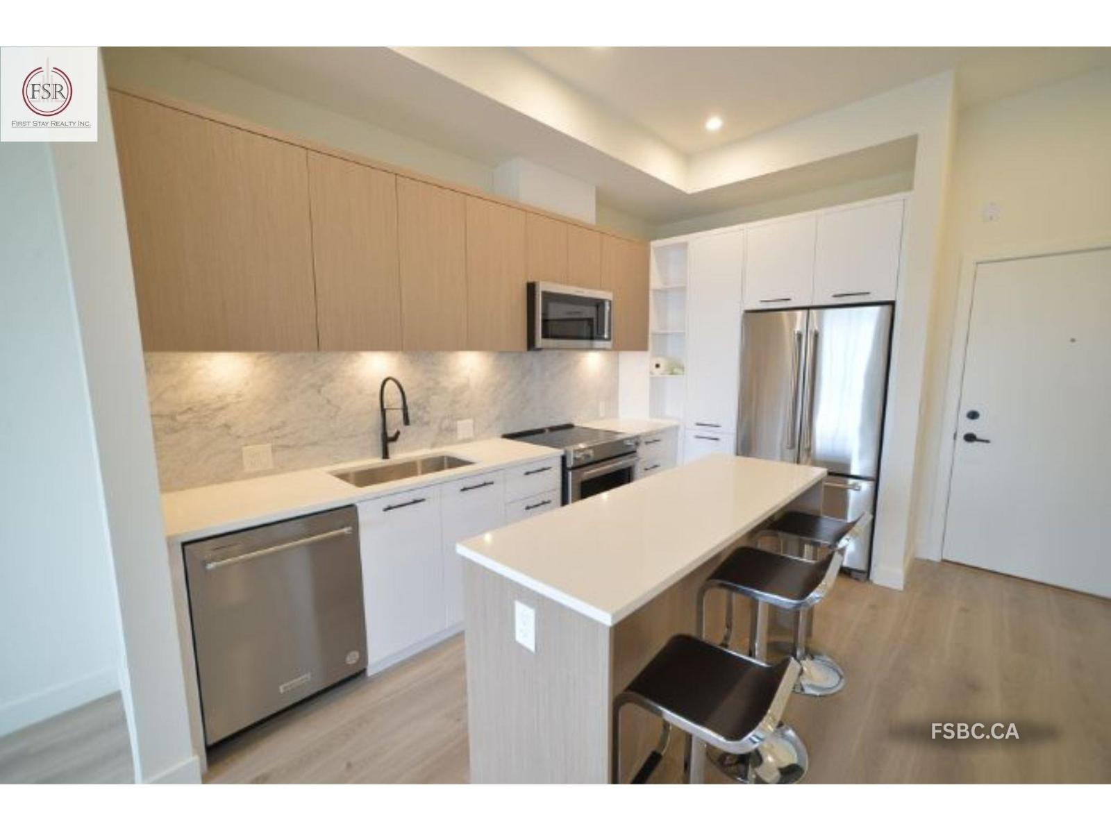 2620 152 Street Property Photo 10