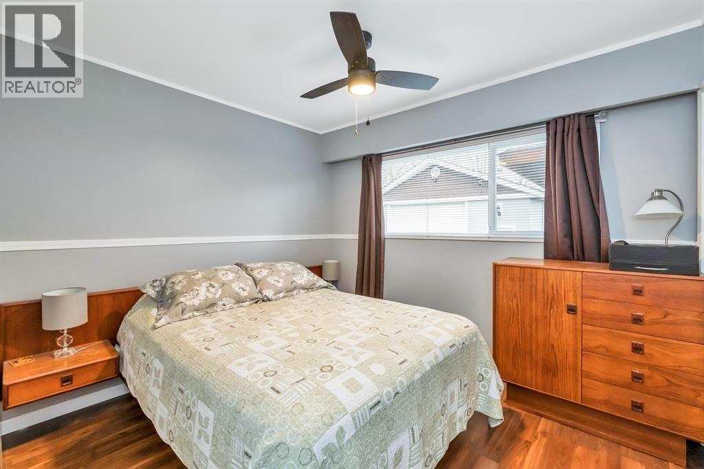 4729 60b Street Property Photo 14