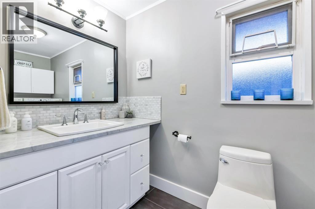 4729 60b Street Property Photo 15