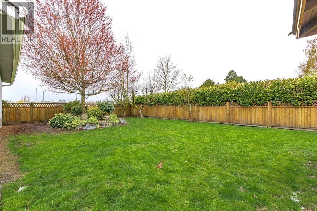 4729 60b Street Property Photo 31