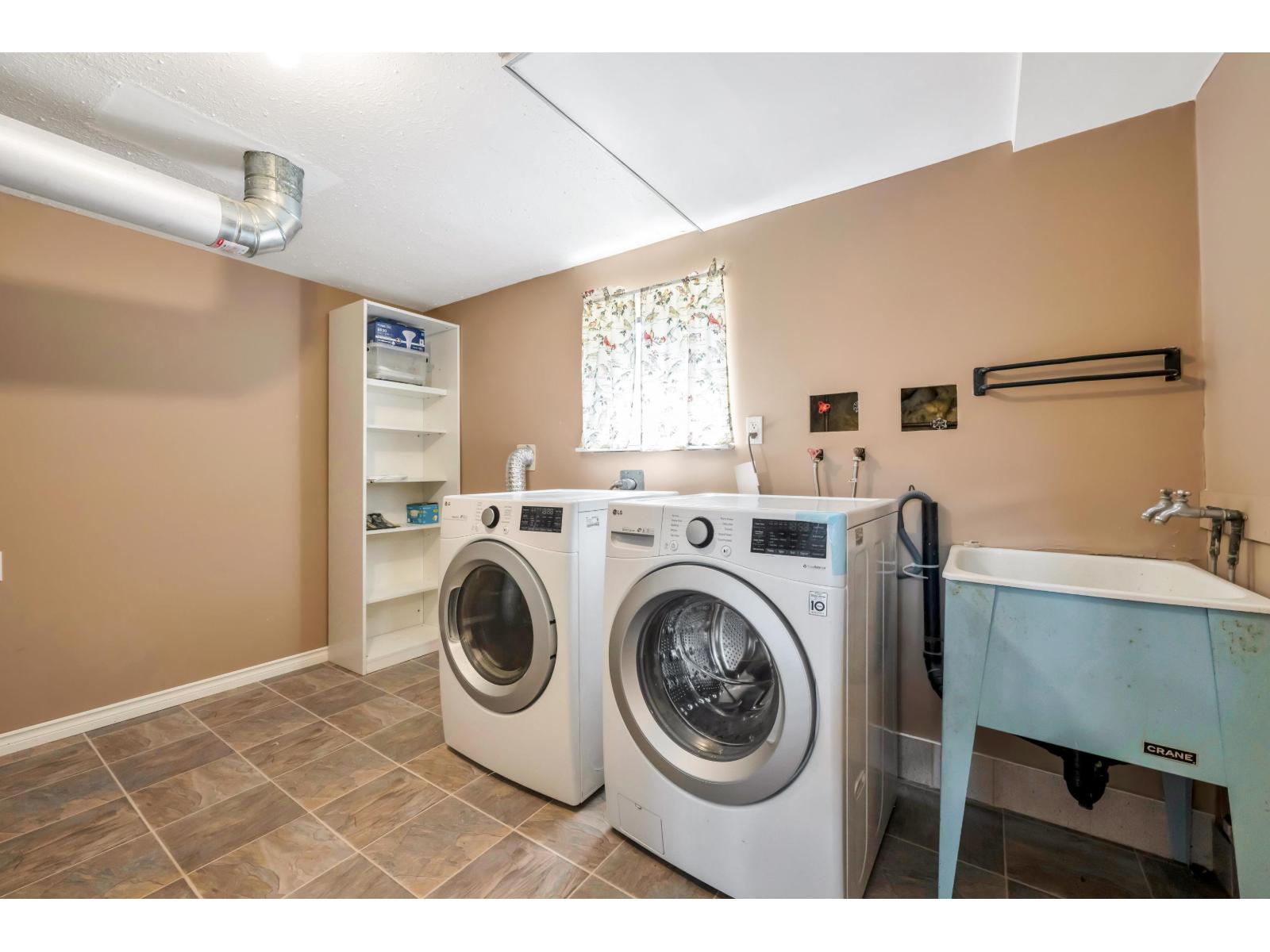 1175 Stevens Street Property Photo 30