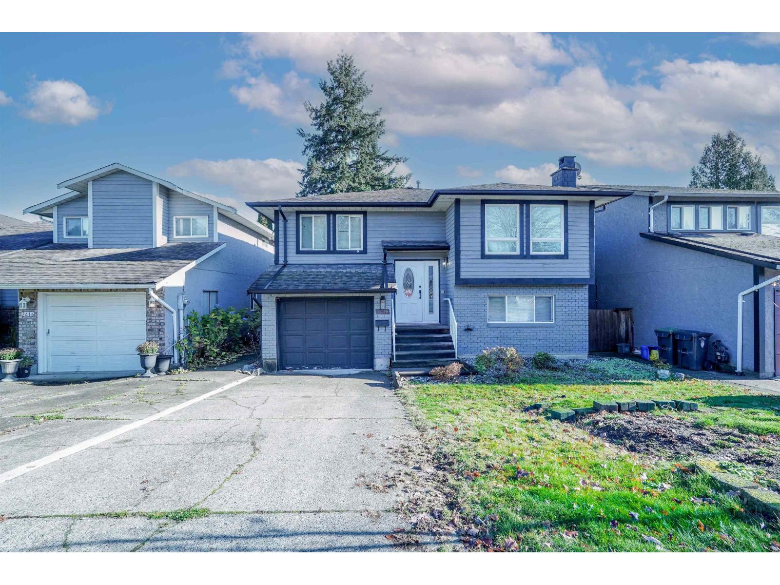 2418 WAYBURNE CRESCENT