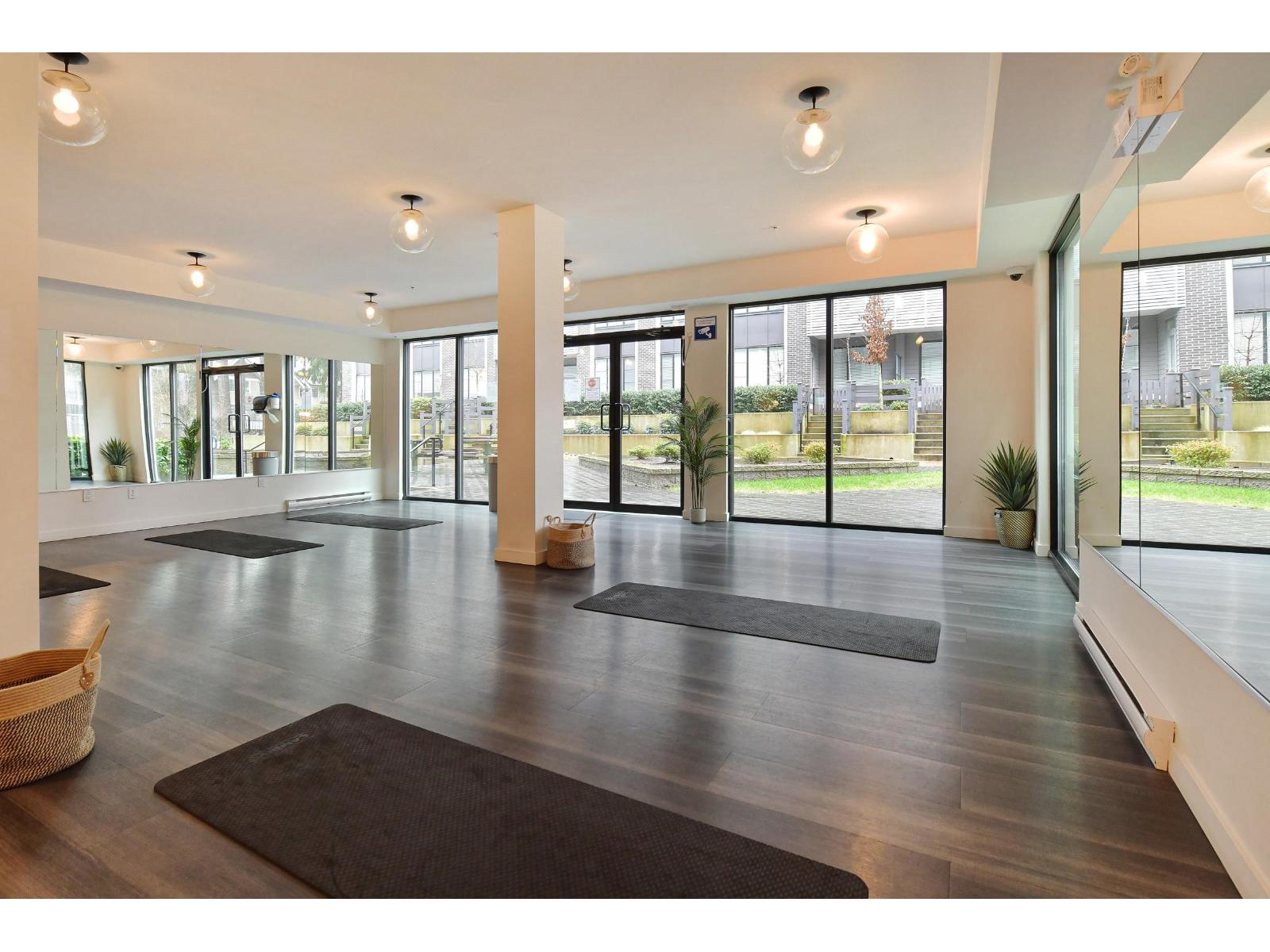 306 15848 Fraser Highway Property Photo 15