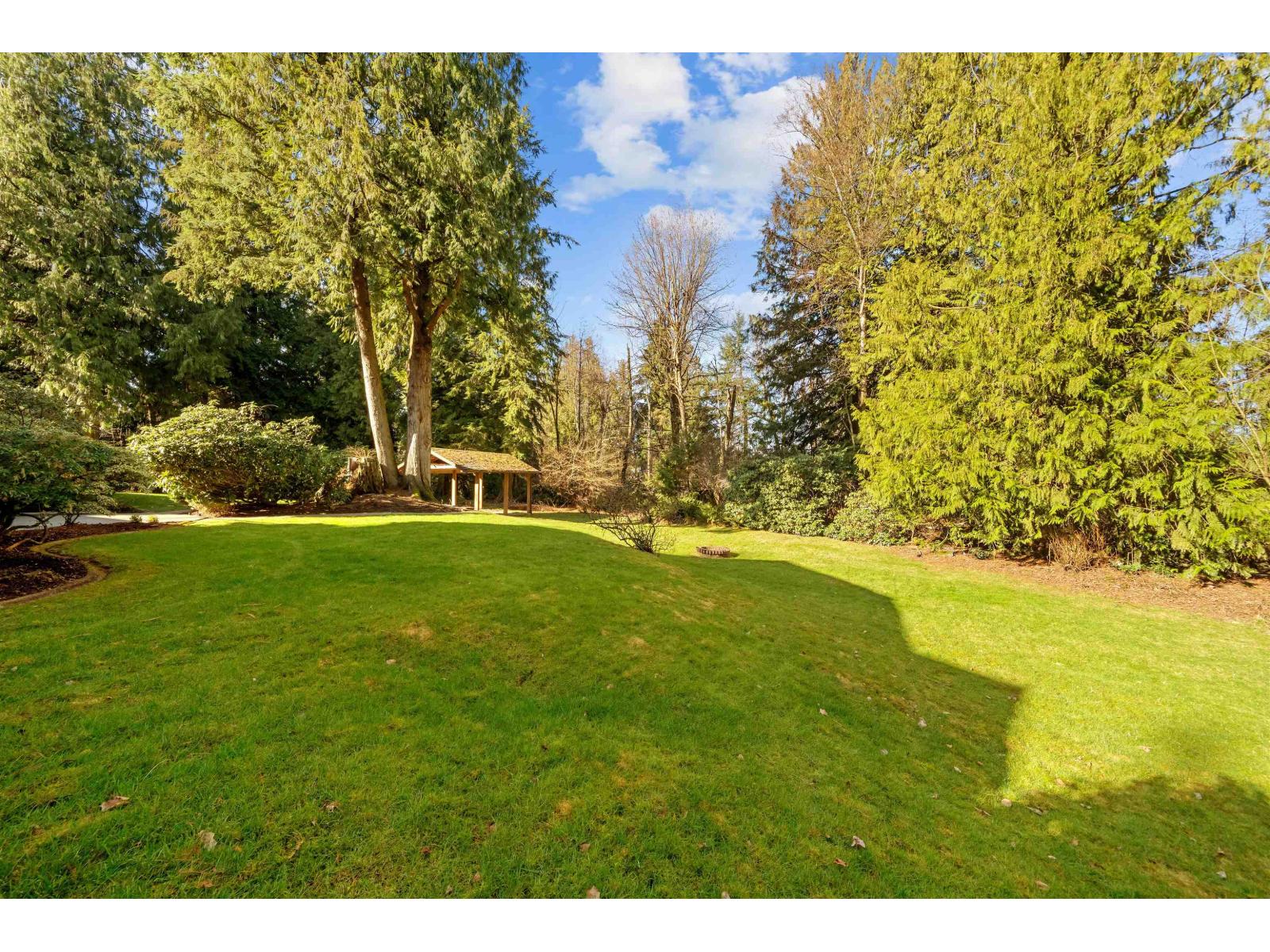 31553 Brookside Avenue Property Photo 6