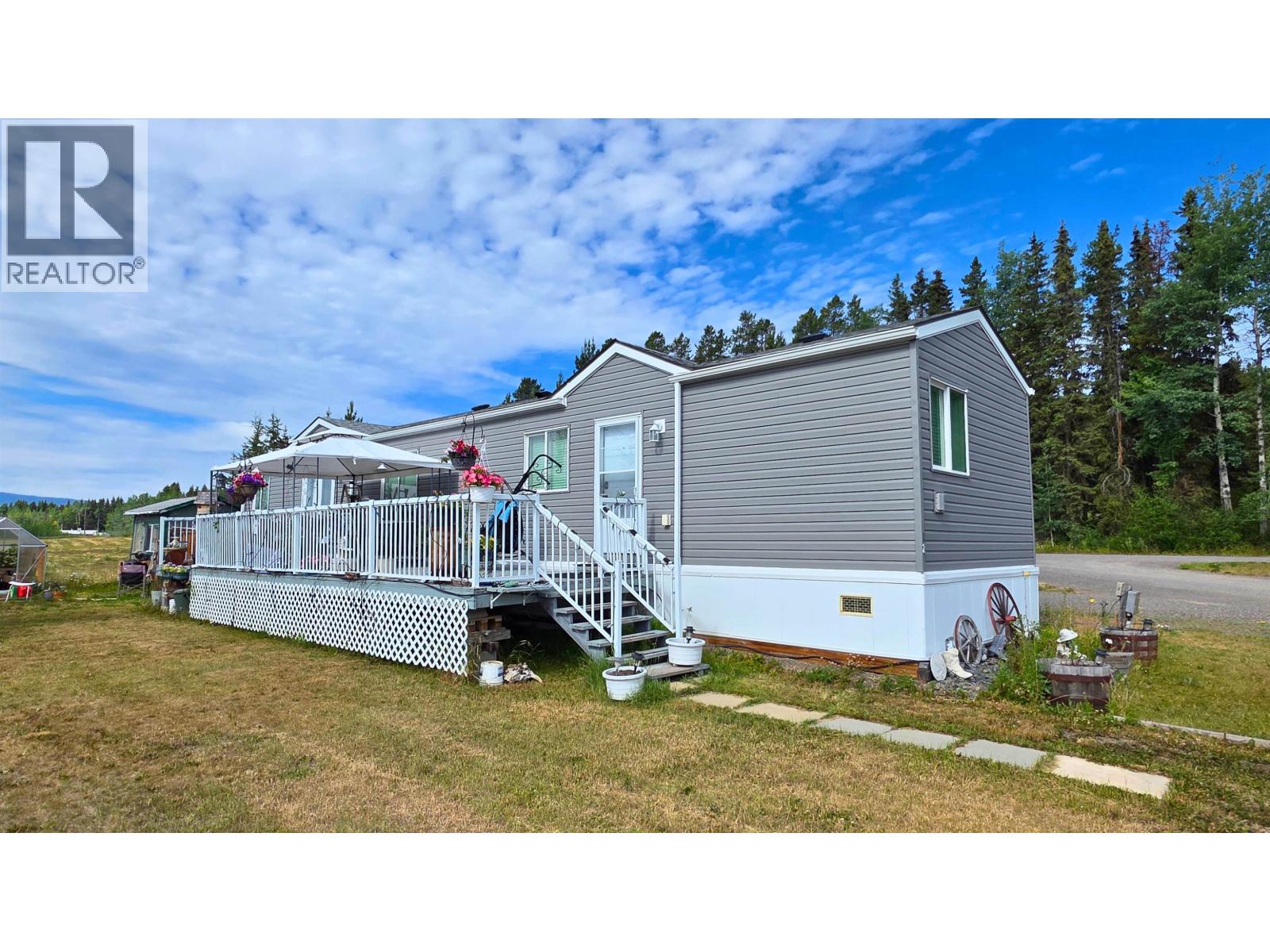 12 3960 Drive In Road Property Photo 1