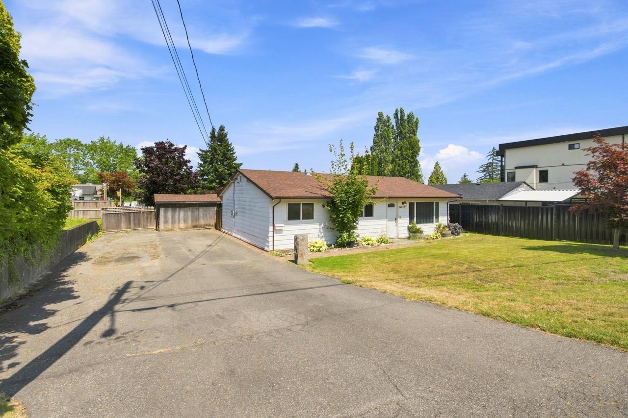 26647 30a Avenue Property Photo 3