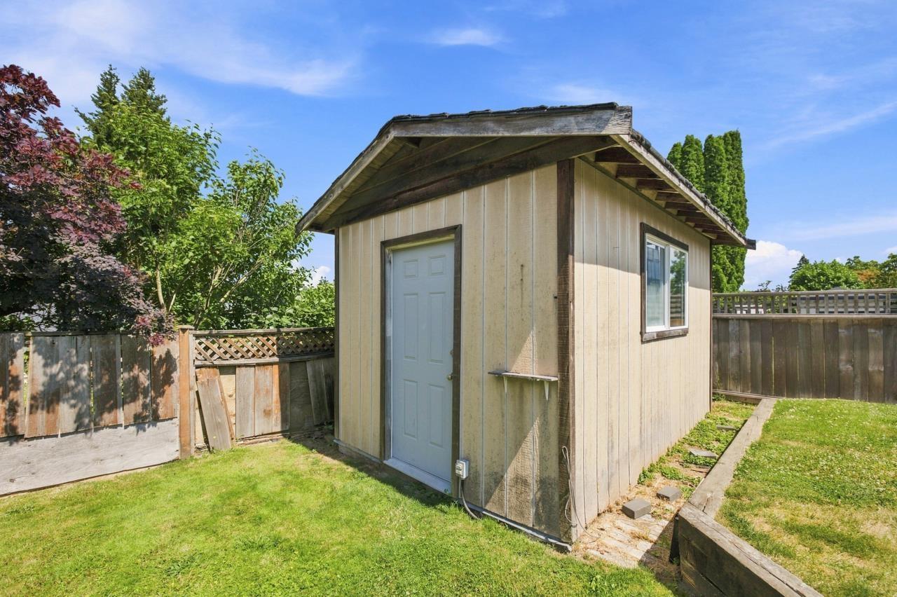 26647 30a Avenue Property Photo 22