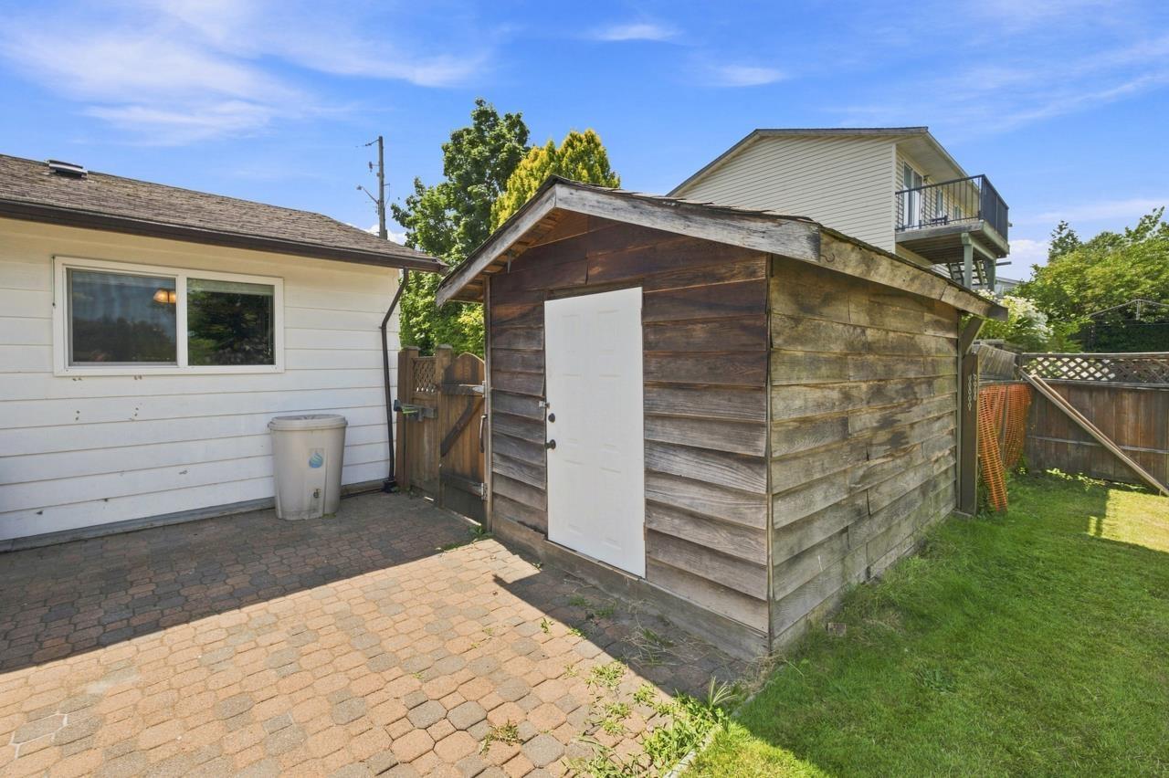 26647 30a Avenue Property Photo 24