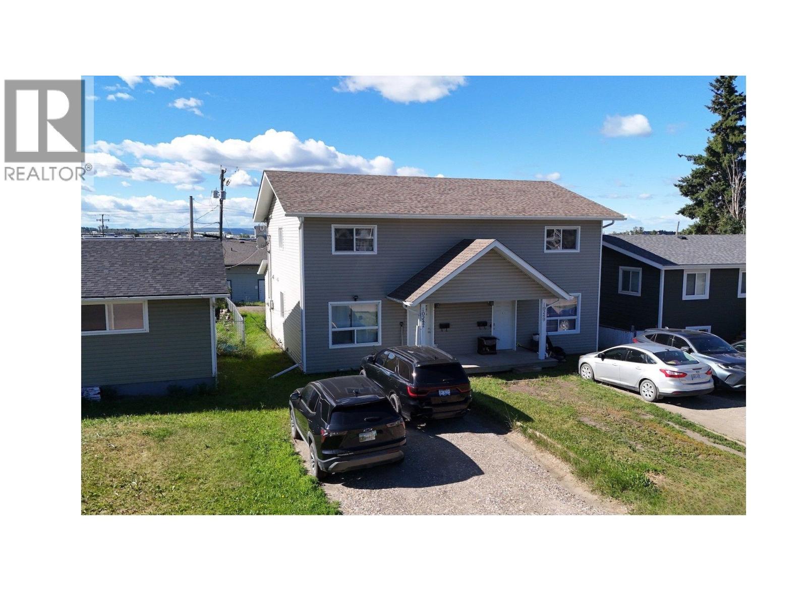 10247 102 Avenue Property Photo 1