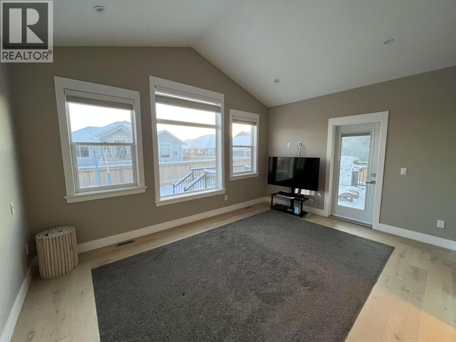 11107 115 Avenue Property Photo 23