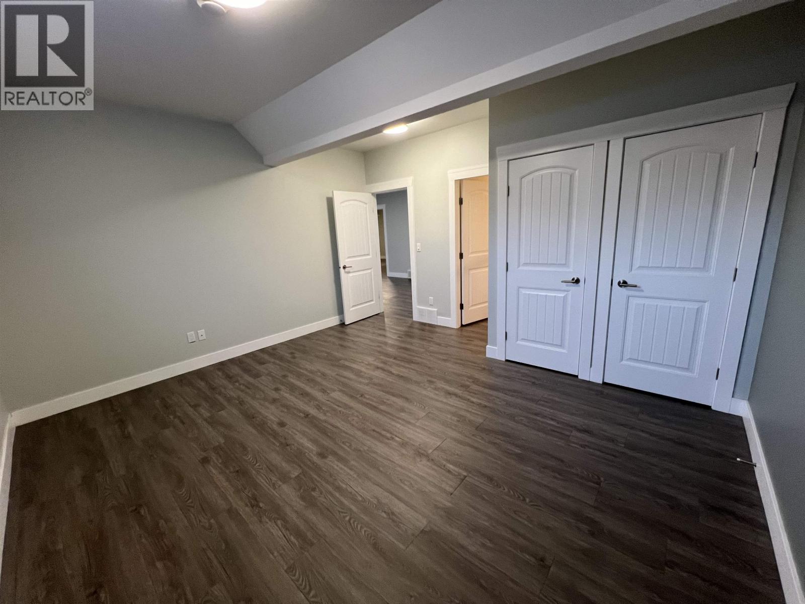 11107 115 Avenue Property Photo 36