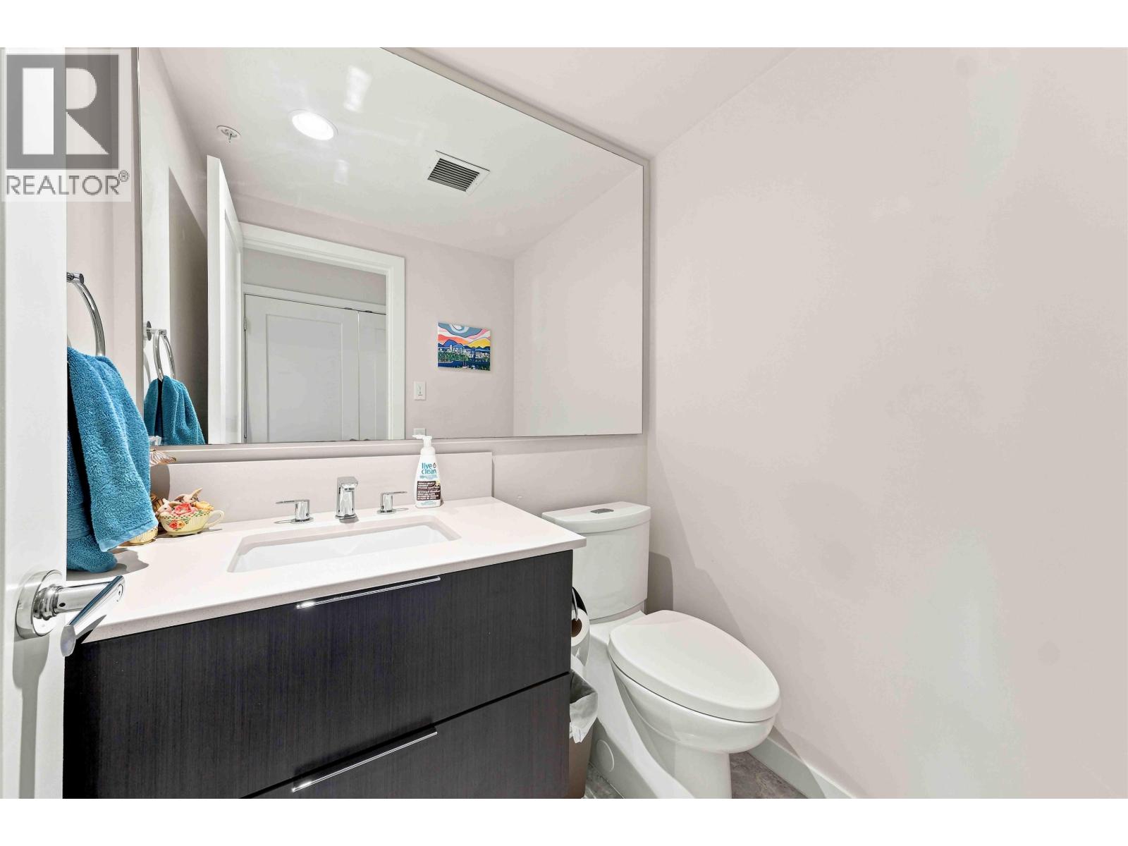 203 3911 Cates Landing Way Property Photo 32