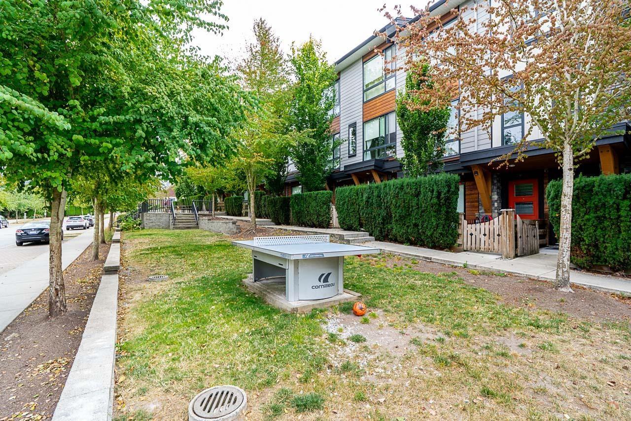 90 16488 64 Avenue Property Photo 32