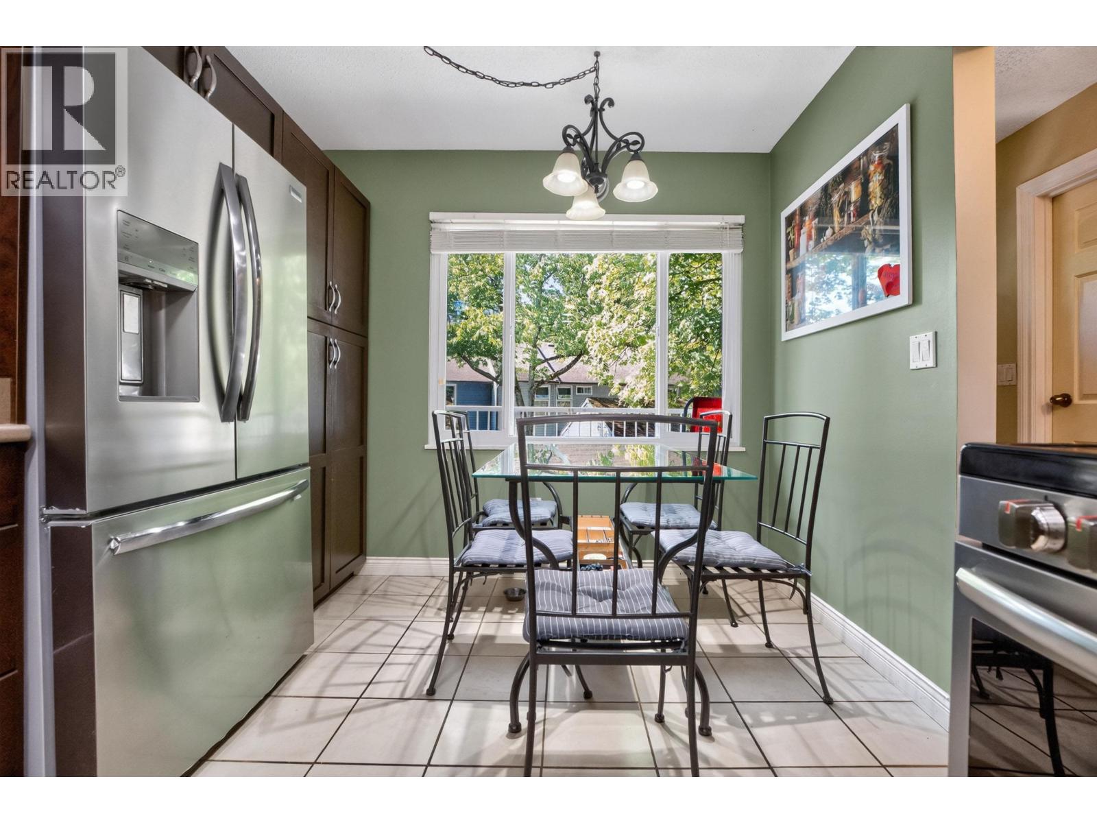 461 Carlsen Place Property Photo 5