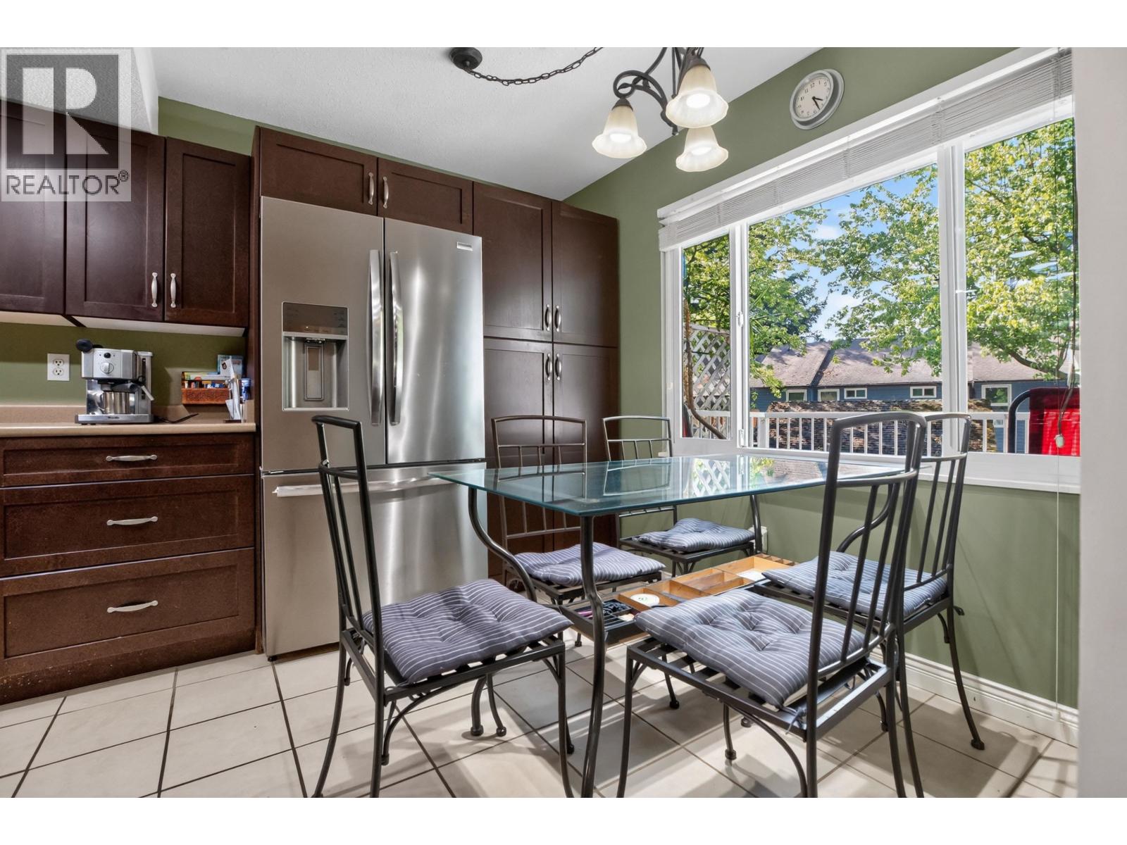 461 Carlsen Place Property Photo 6