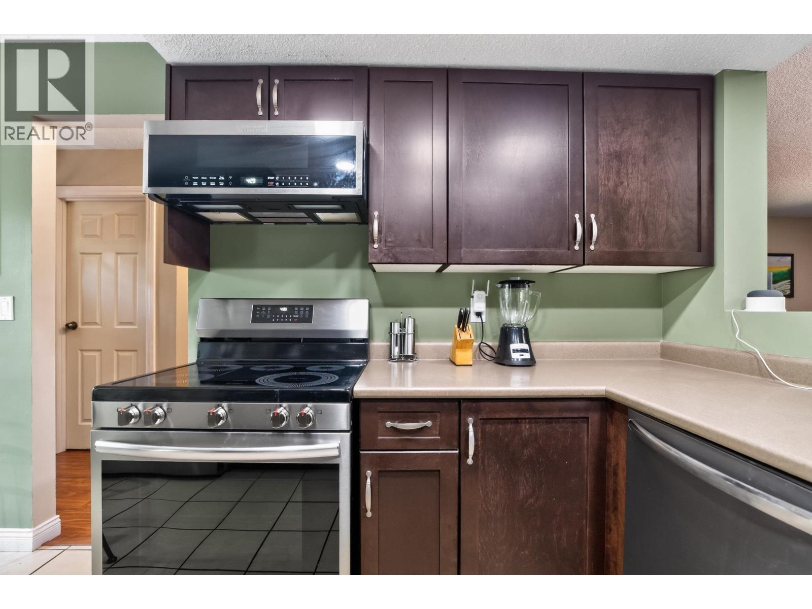 461 Carlsen Place Property Photo 8
