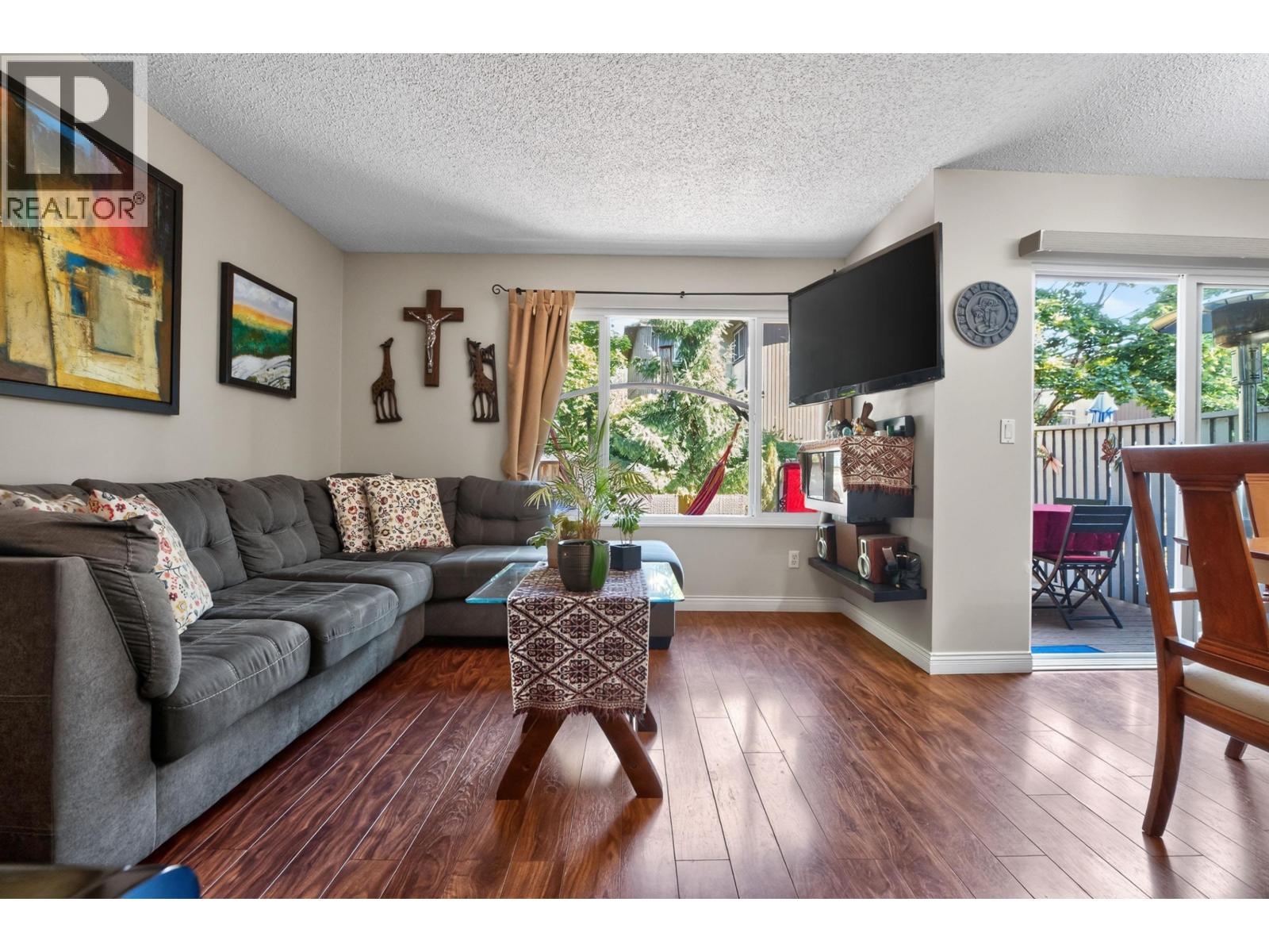 461 Carlsen Place Property Photo 10