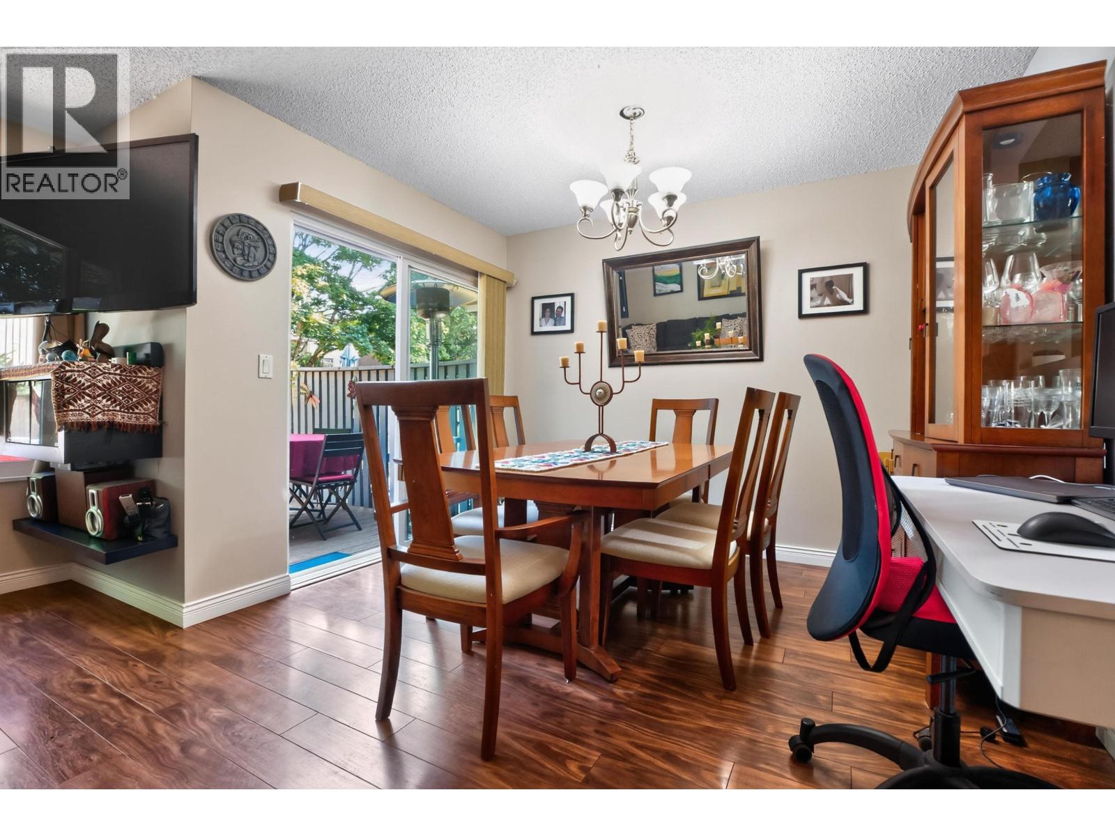 461 Carlsen Place Property Photo 11