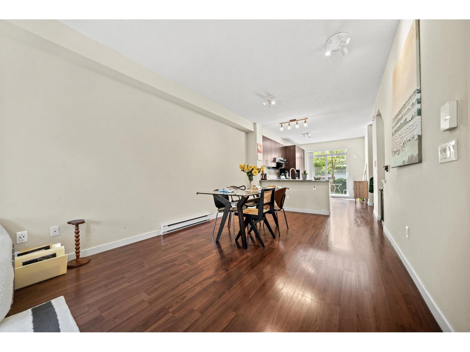 94 2729 158 Street Property Photo 9