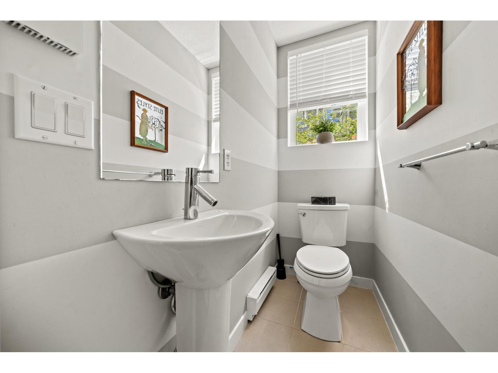 94 2729 158 Street Property Photo 19