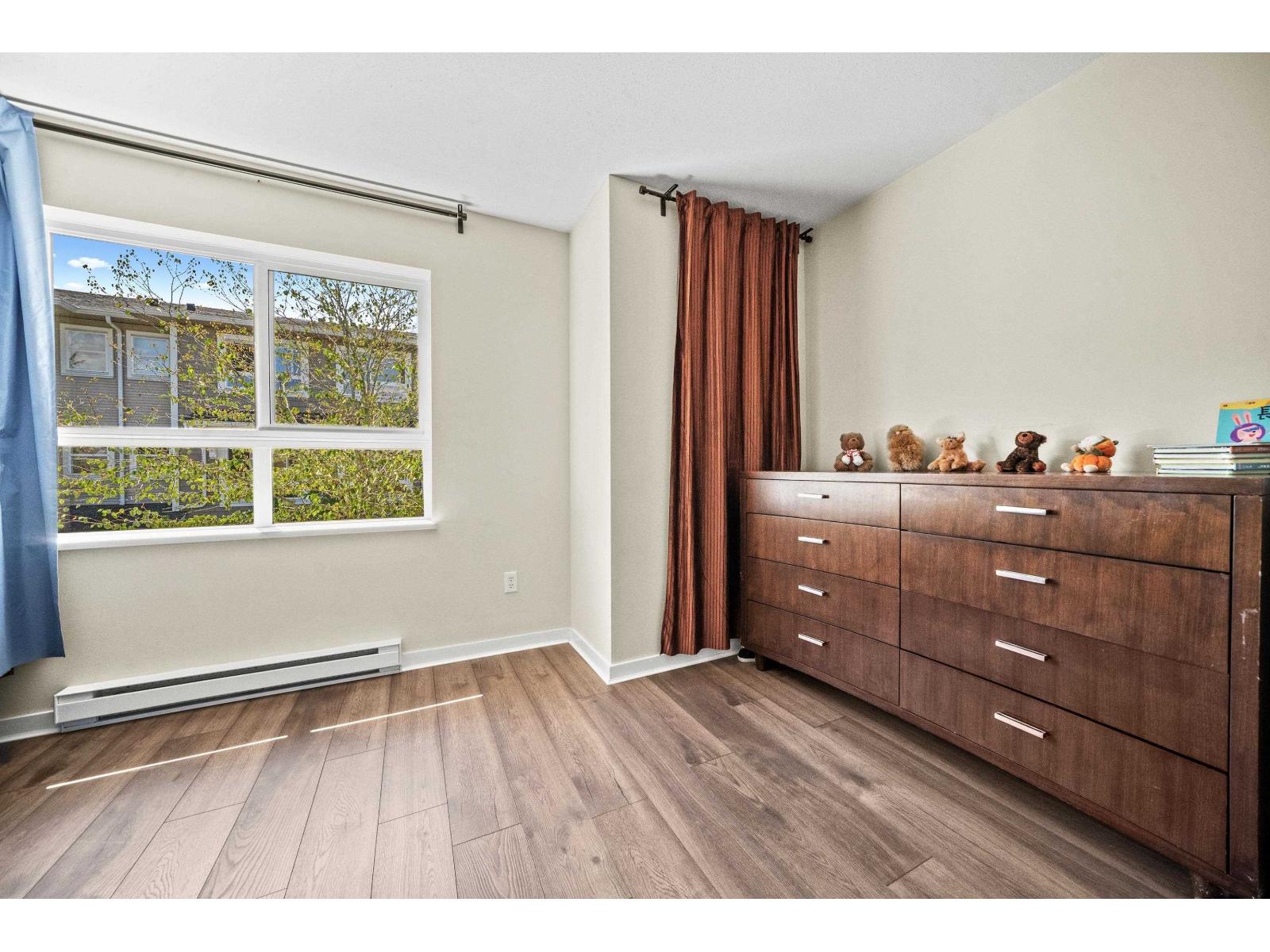 94 2729 158 Street Property Photo 25