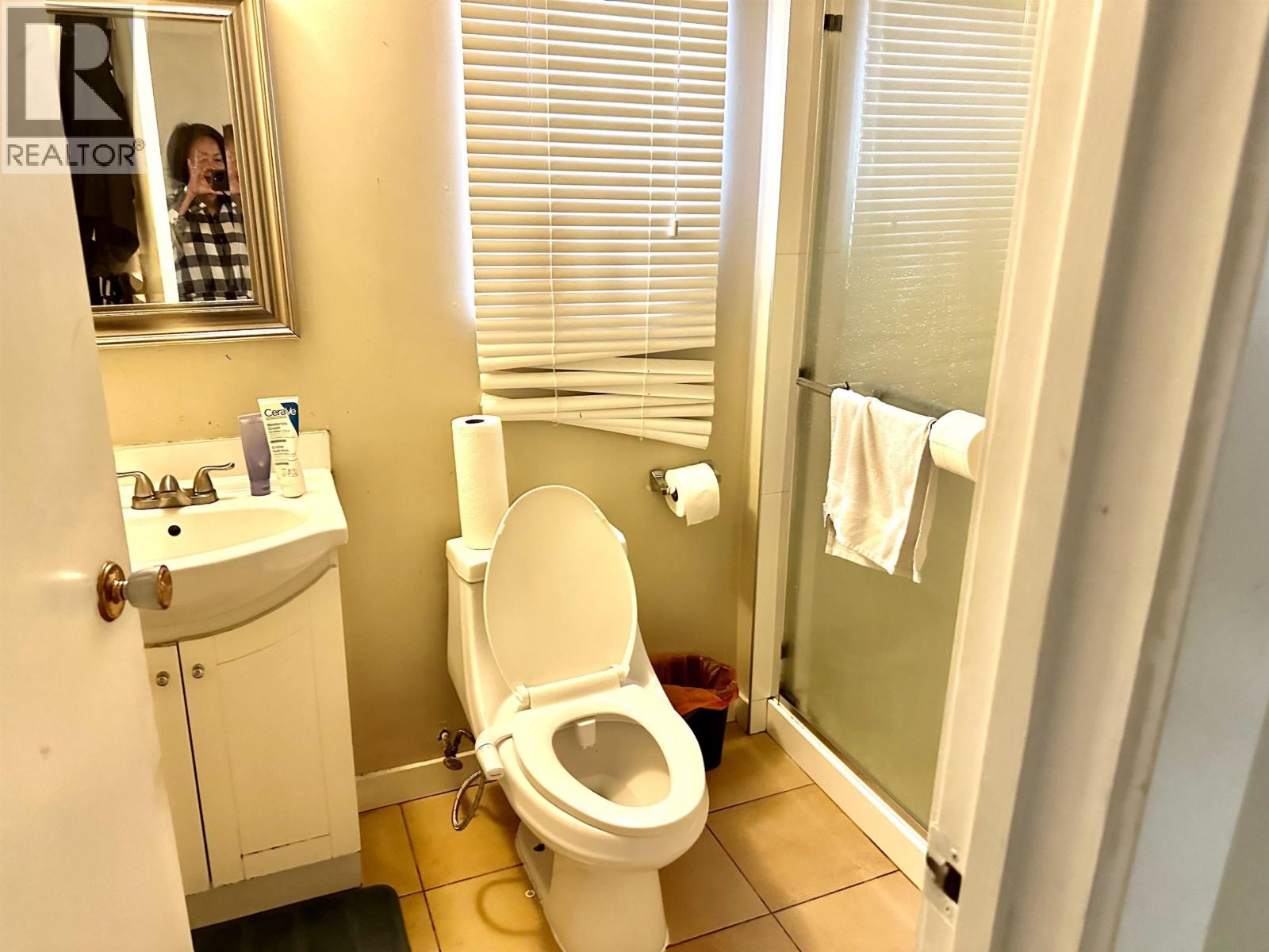 6915 Beatrice Street Property Photo 14