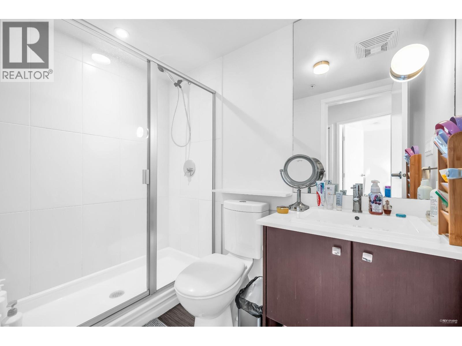 3005 8080 Granville Avenue Property Photo 8