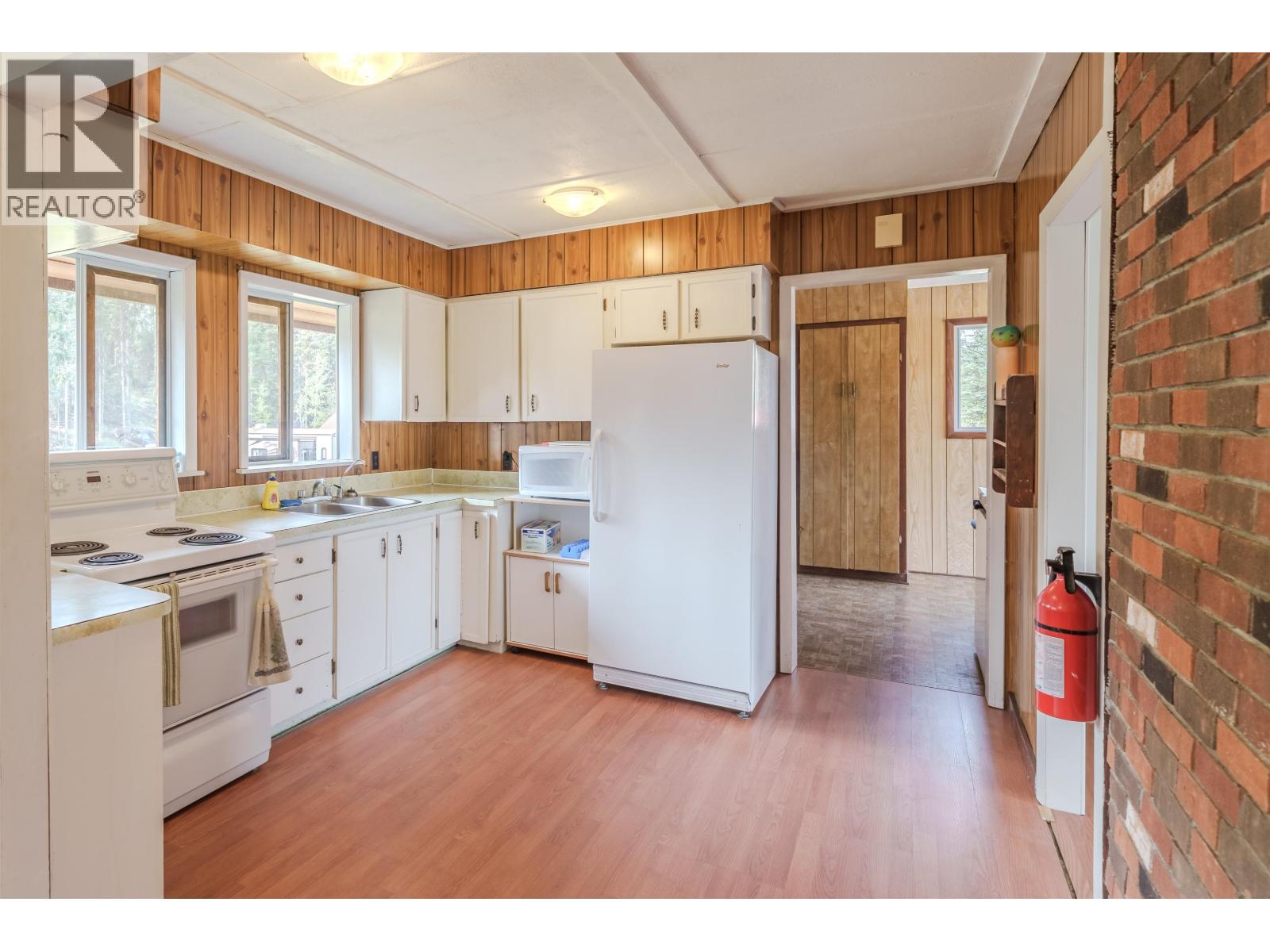 7177 Nath Road Property Photo 10