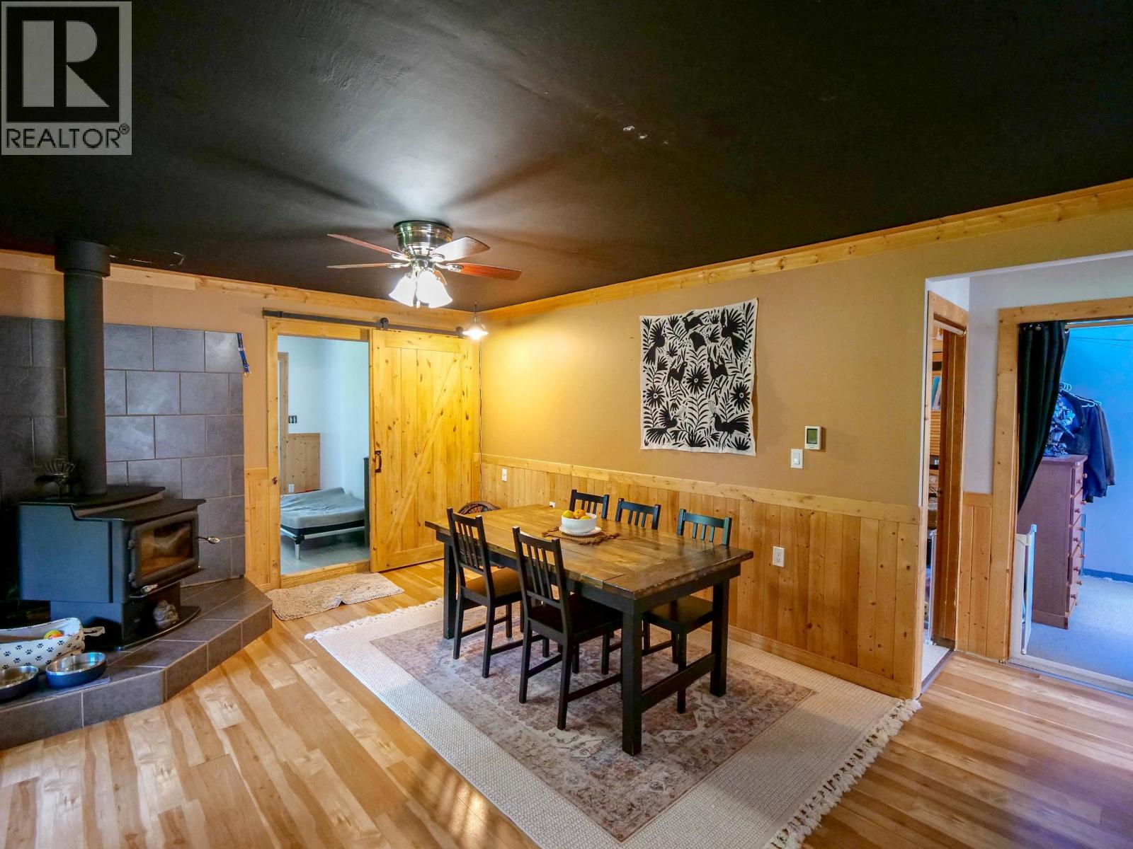 3861 Hillcrest Road Property Photo 3