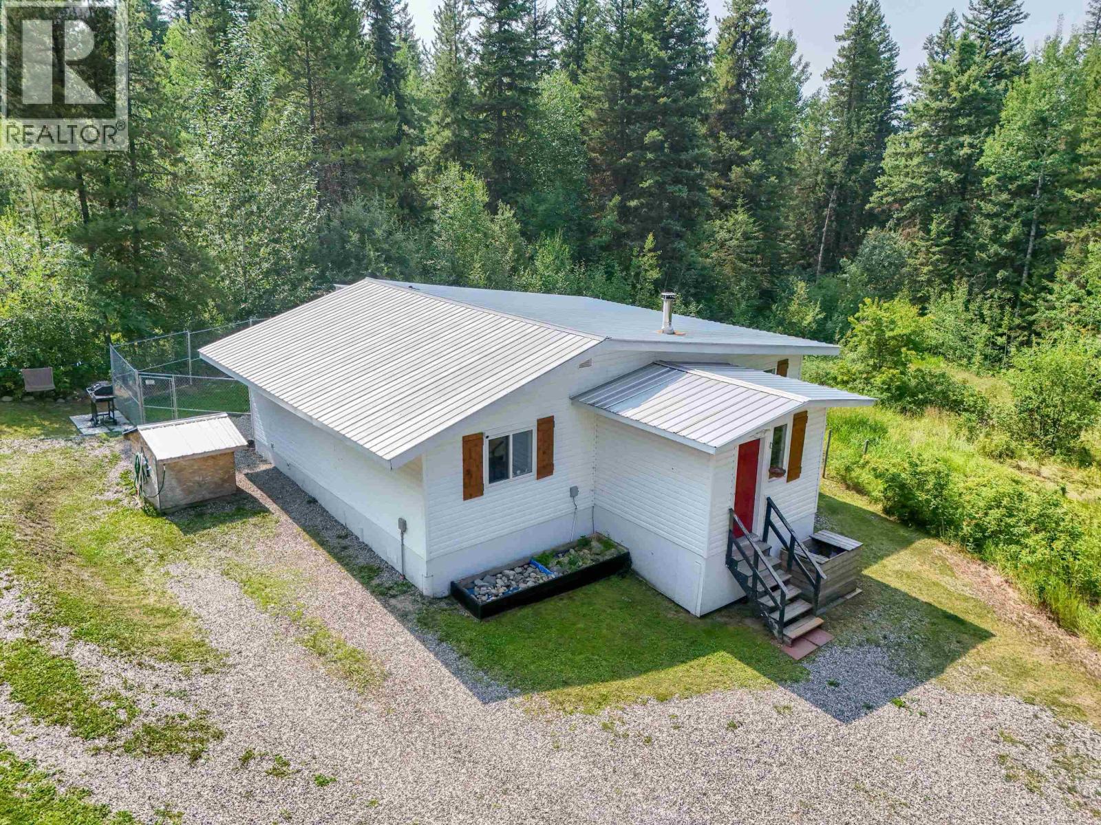3861 Hillcrest Road Property Photo 36
