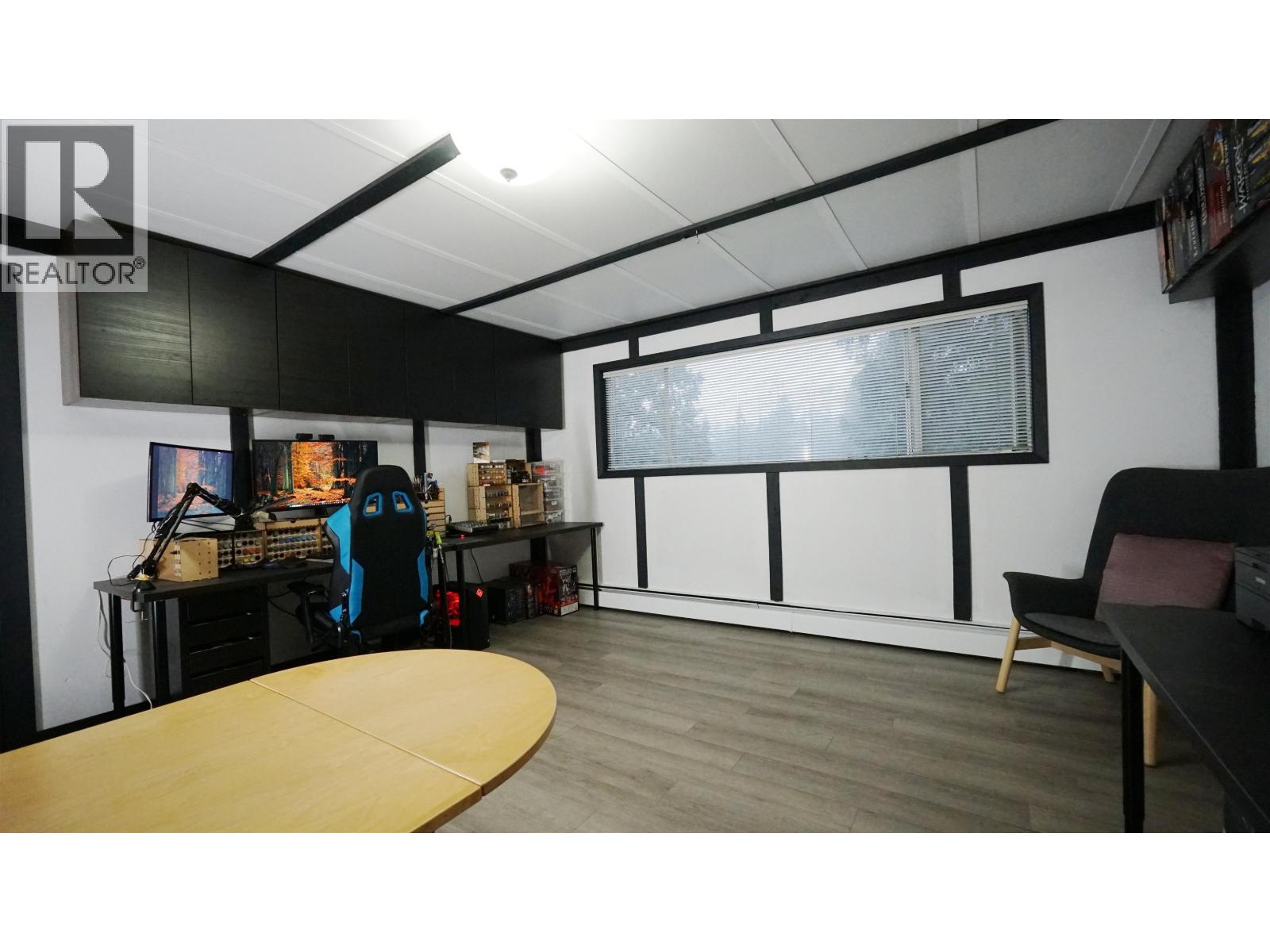25855 112 Avenue Property Photo 14