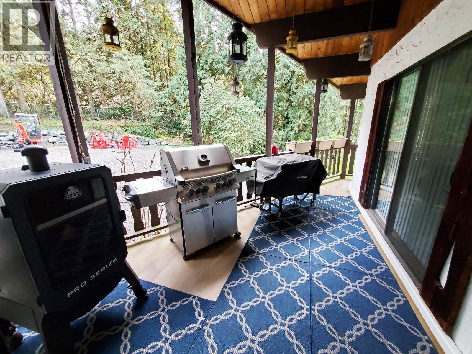 25855 112 Avenue Property Photo 21