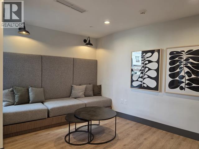 907 3430 E Kent Avenue South Property Photo 28