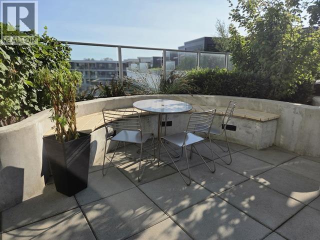 907 3430 E Kent Avenue South Property Photo 35