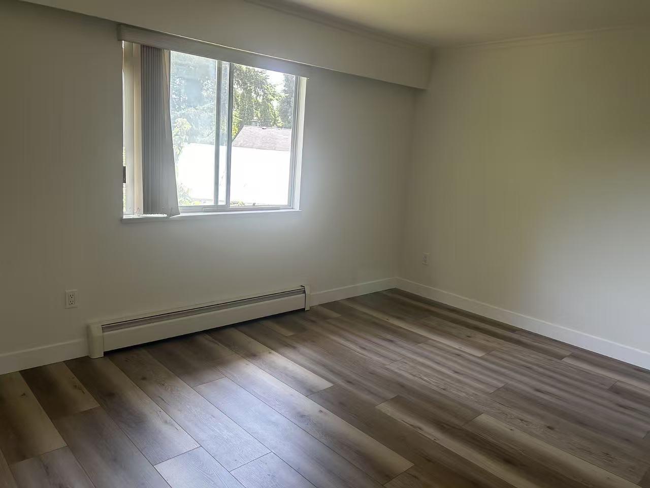 87xx 151 Street Property Photo 9