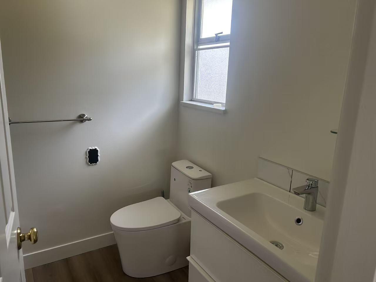 87xx 151 Street Property Photo 10