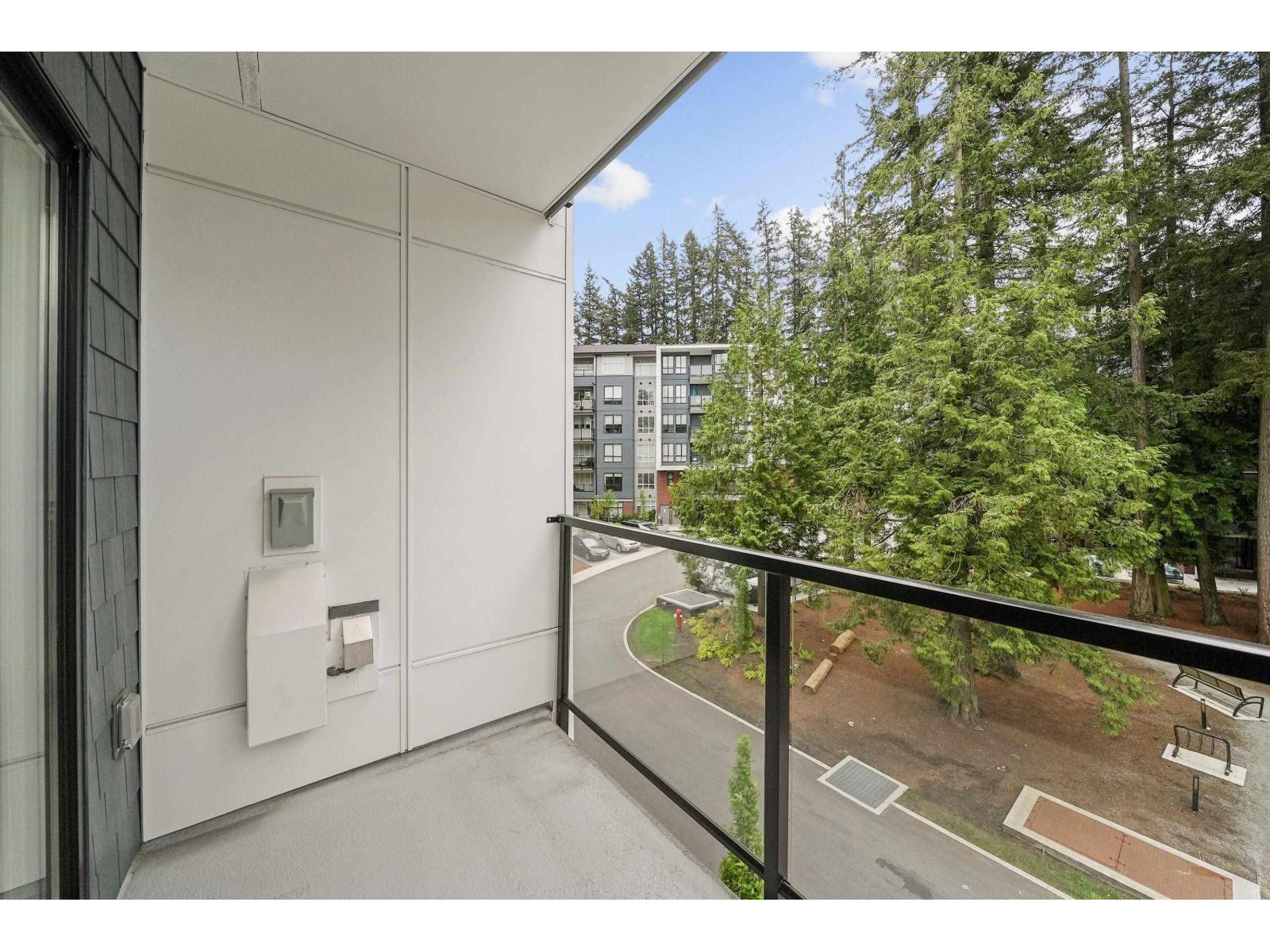 317 3528 146a Street Property Photo 22