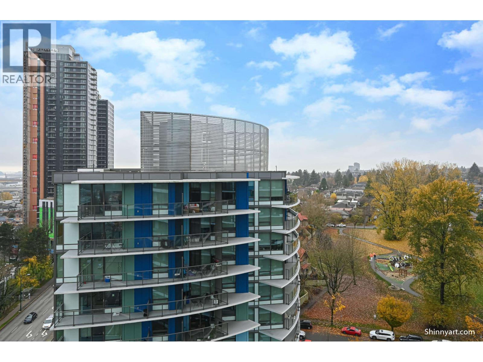1409 8189 Cambie Street Property Photo 3