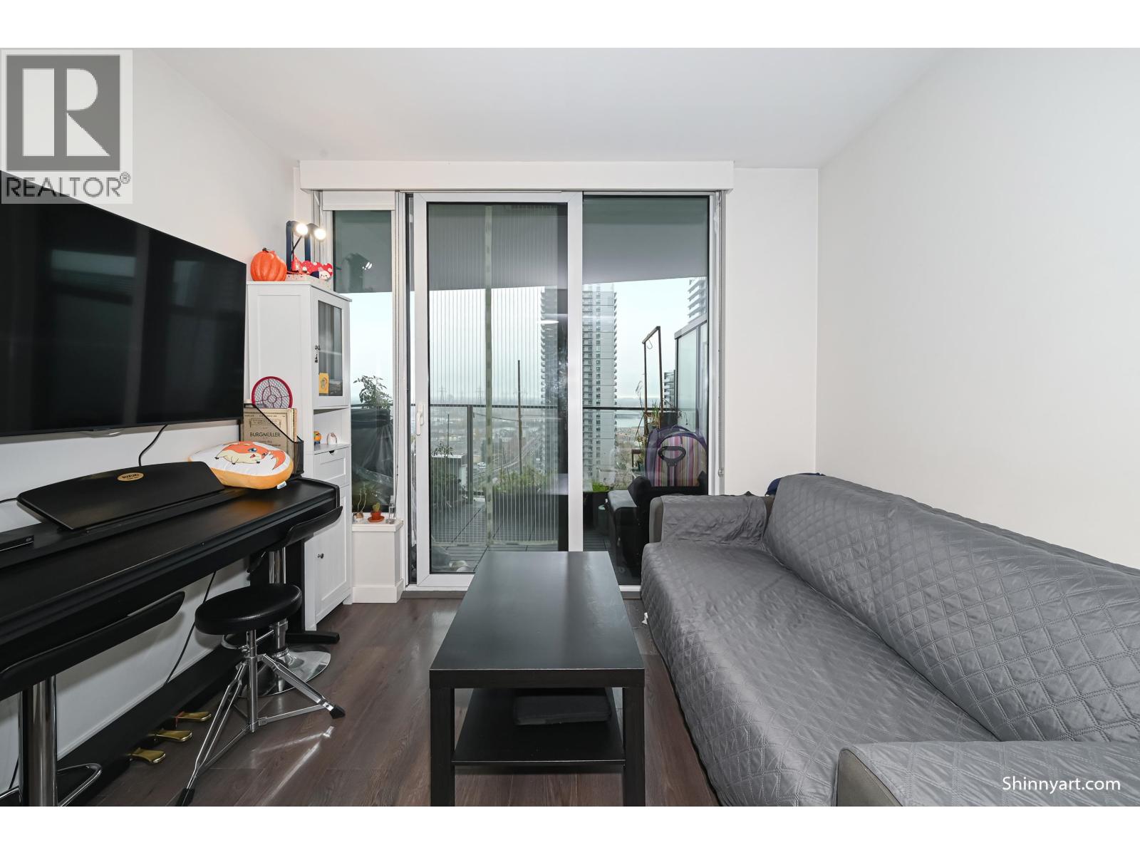 1409 8189 Cambie Street Property Photo 6