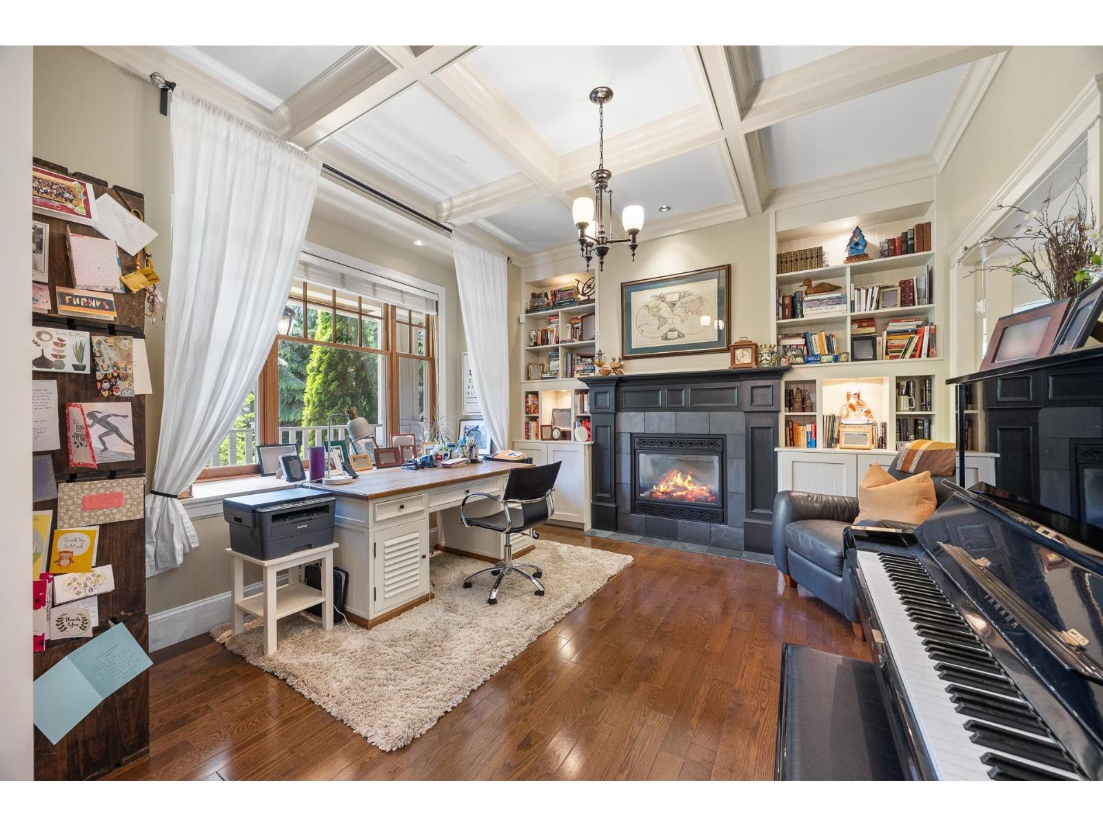 16211 29 Avenue Property Photo 19