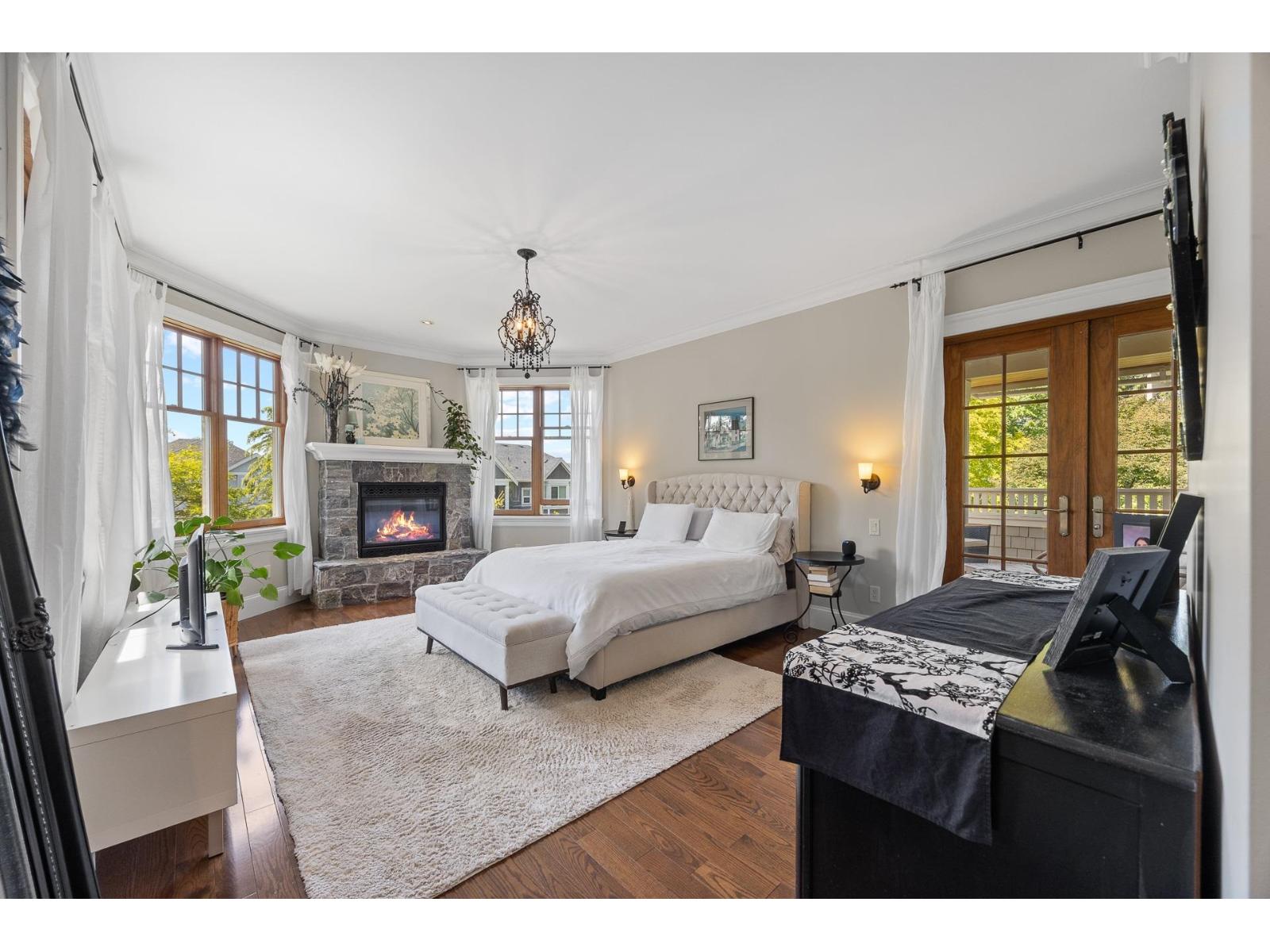 16211 29 Avenue Property Photo 21