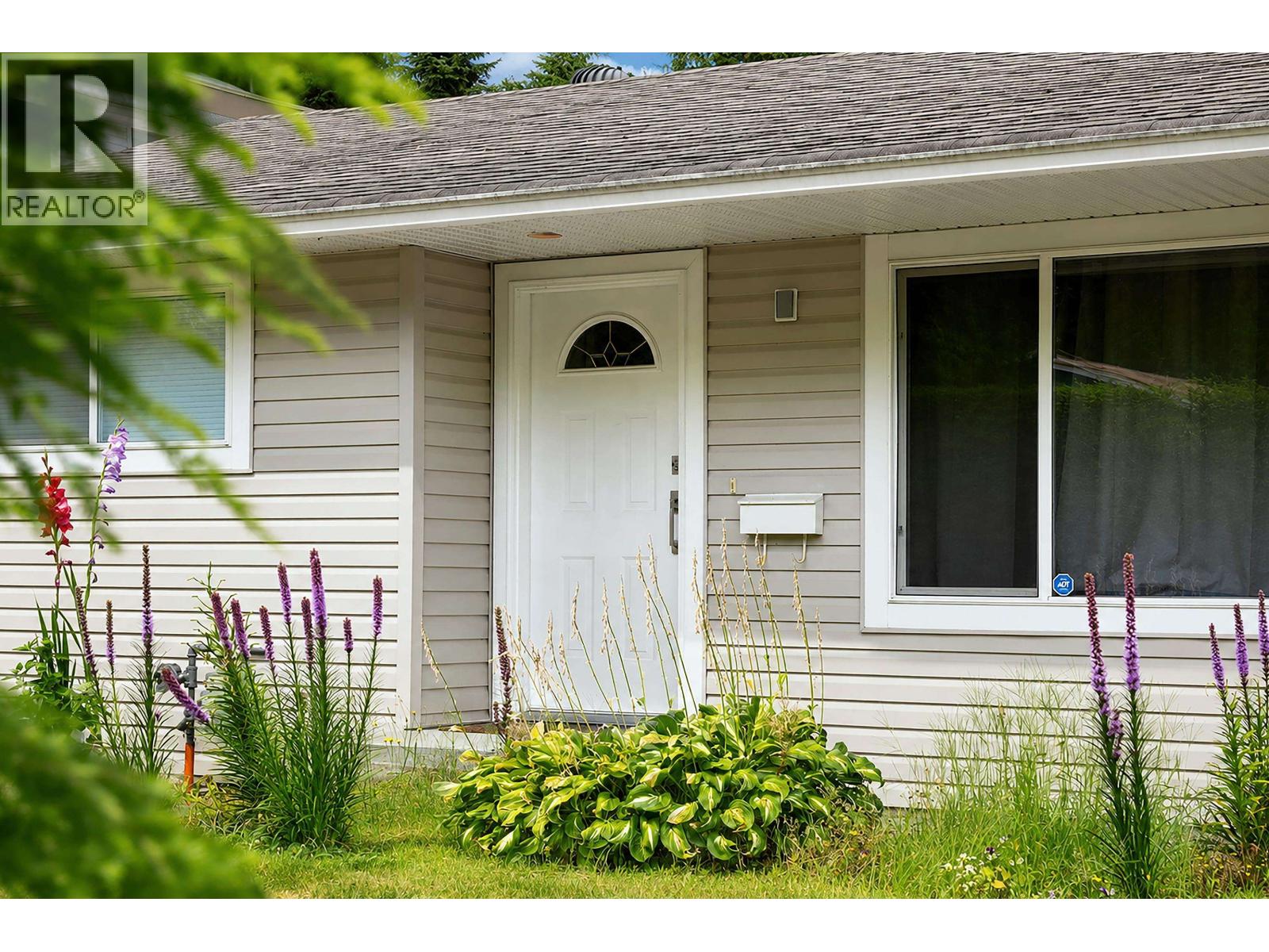 12209 Skillen Street Property Photo 28