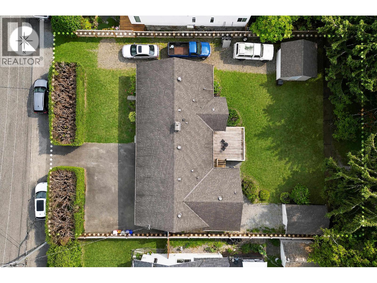 12209 Skillen Street Property Photo 29