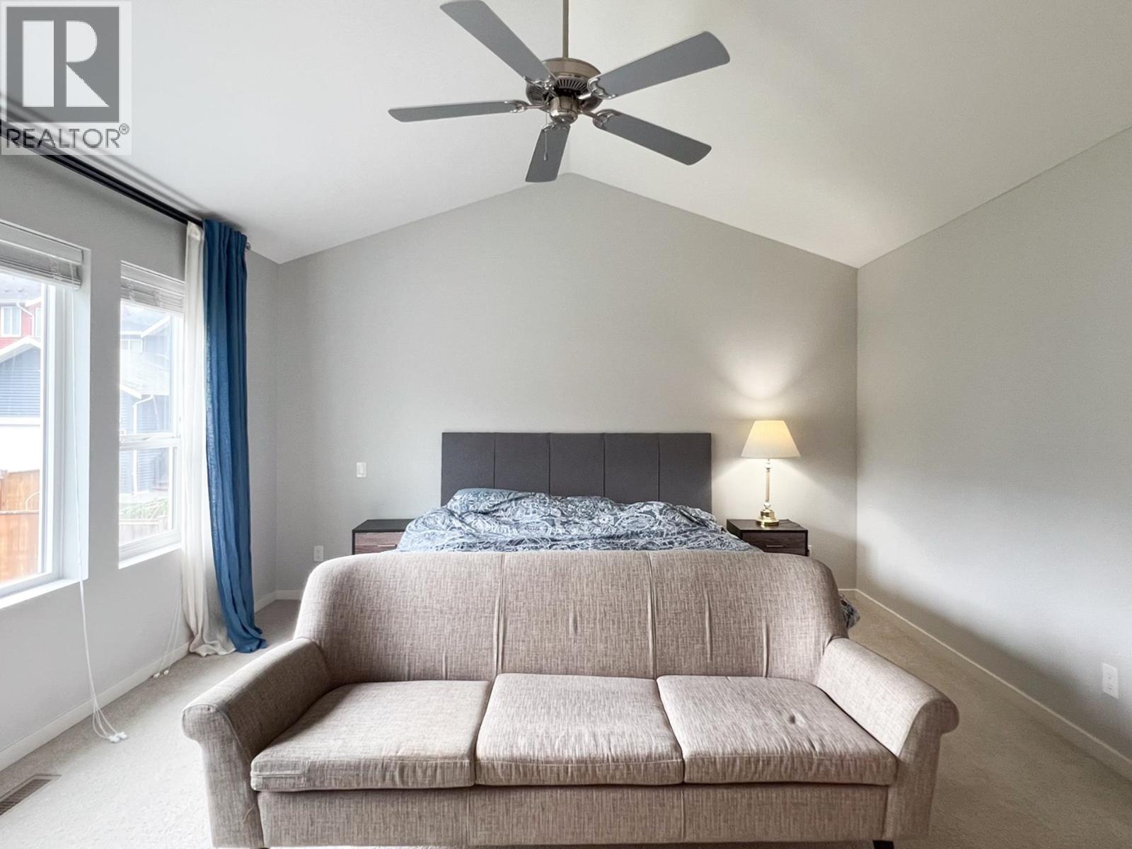 11222 243b Street Property Photo 15