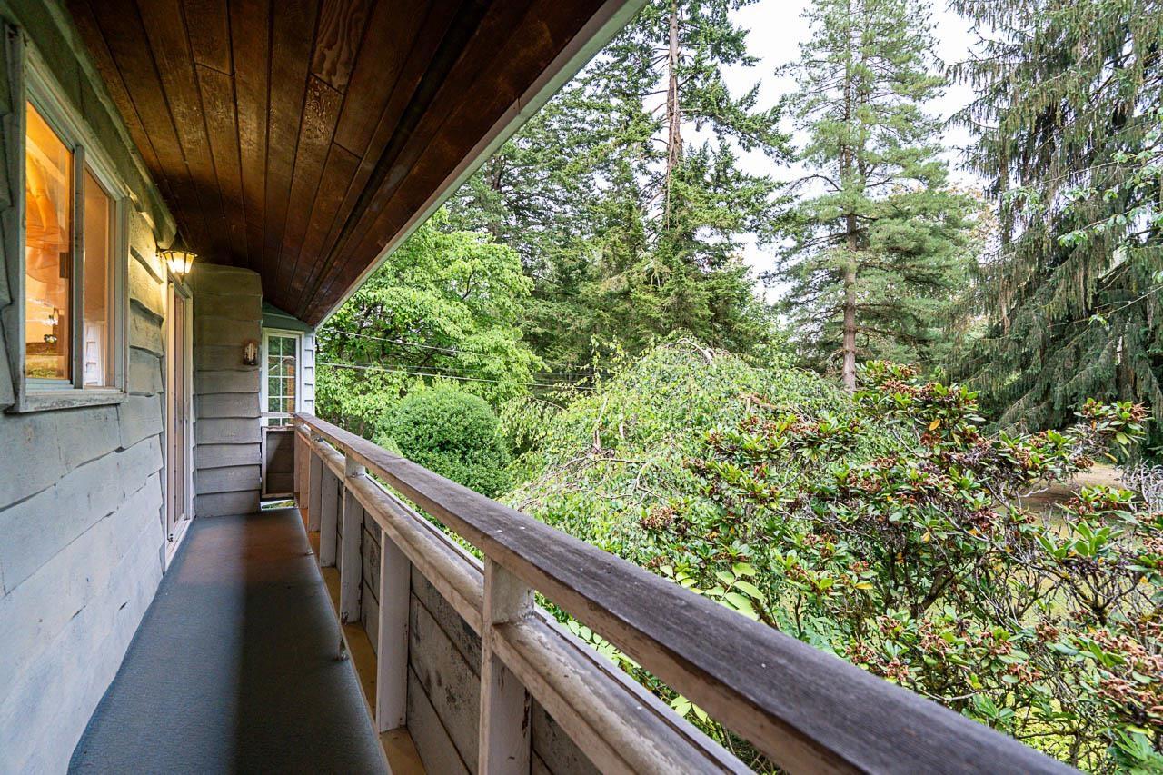 20088 Fernridge Crescent Property Photo 32